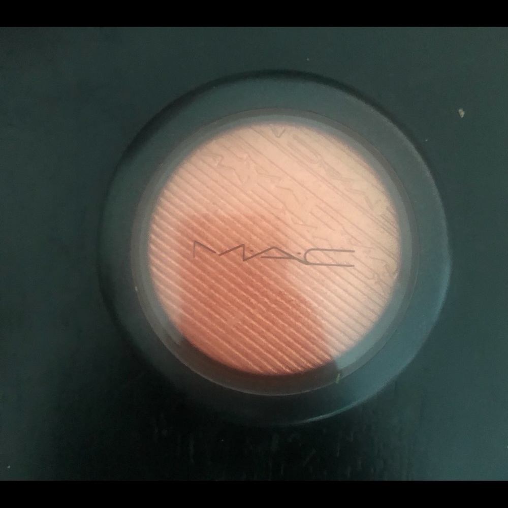 Reserved blush